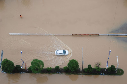 洪水 中国